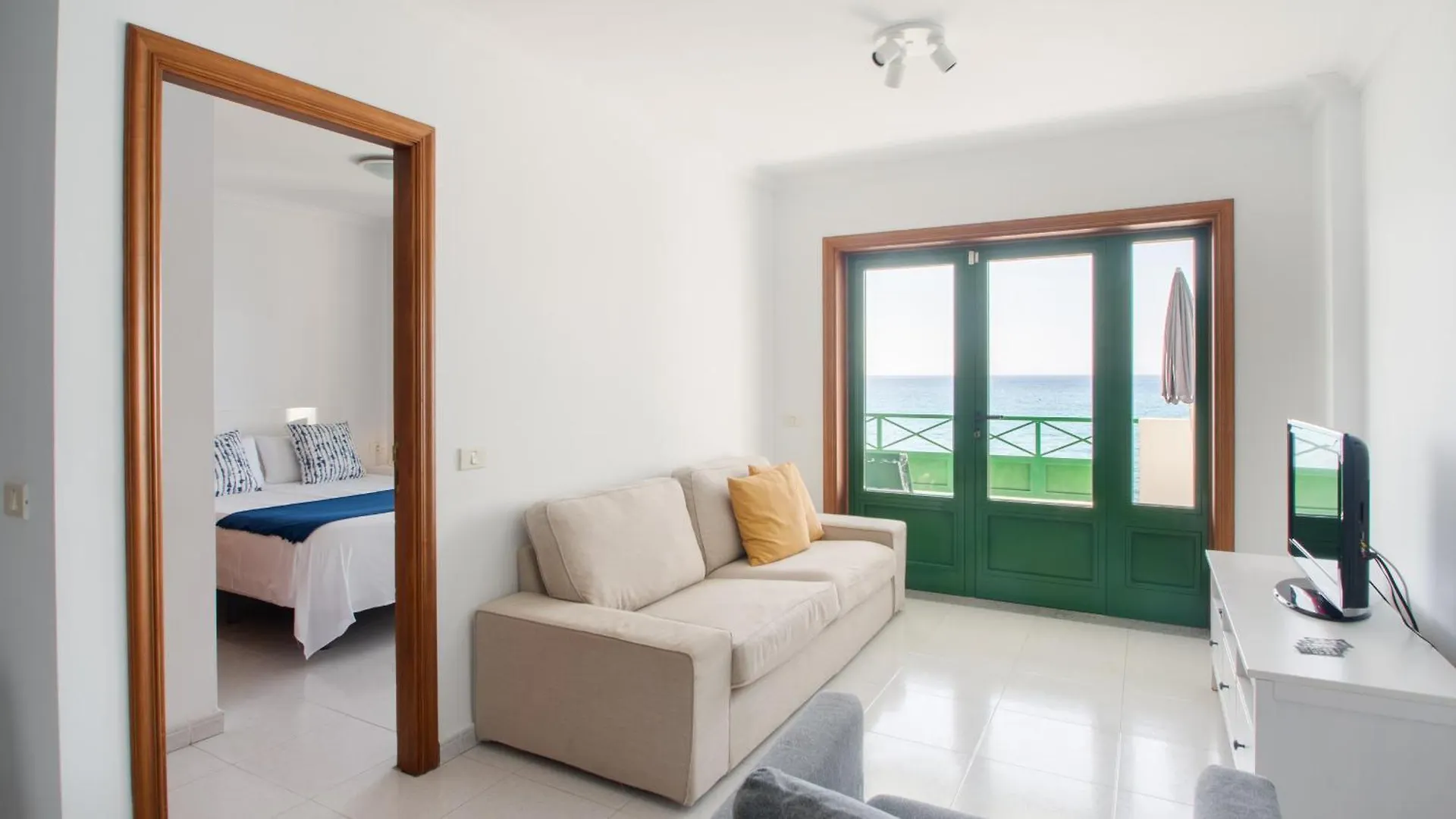 Blancazul Avenida Apartment Playa Blanca  Spain