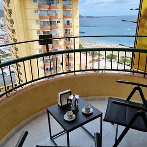 https://torres-del-sol-12th-floor-teide-and-atlantic-view.tenerifehoteles.net